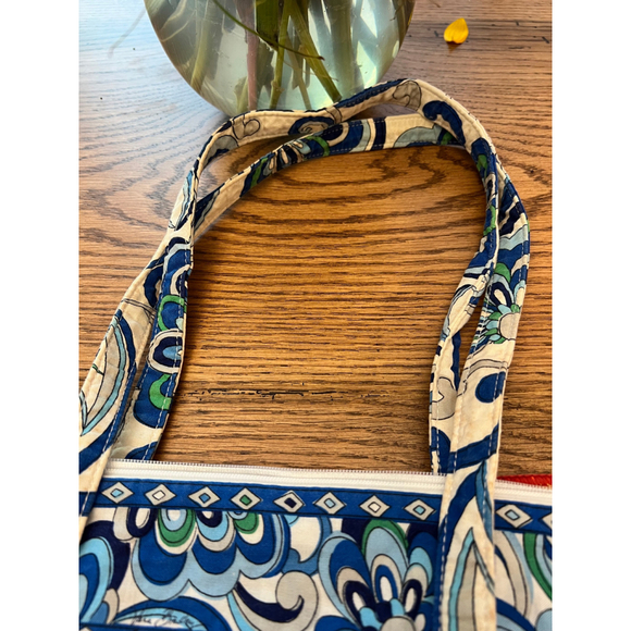 Vera Bradley Mediterranean White Tote Bag Medium Blue Green Abstract Floral - Picture 2 of 7
